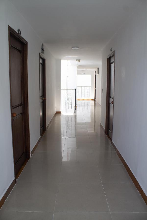 Hotel Picasso 70 Medellín Buitenkant foto